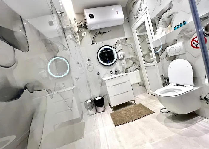 بيت ضيافة Spiranca Luxury تيرانا