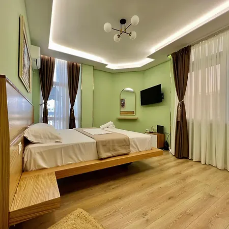 Spiranca Luxury Tiran